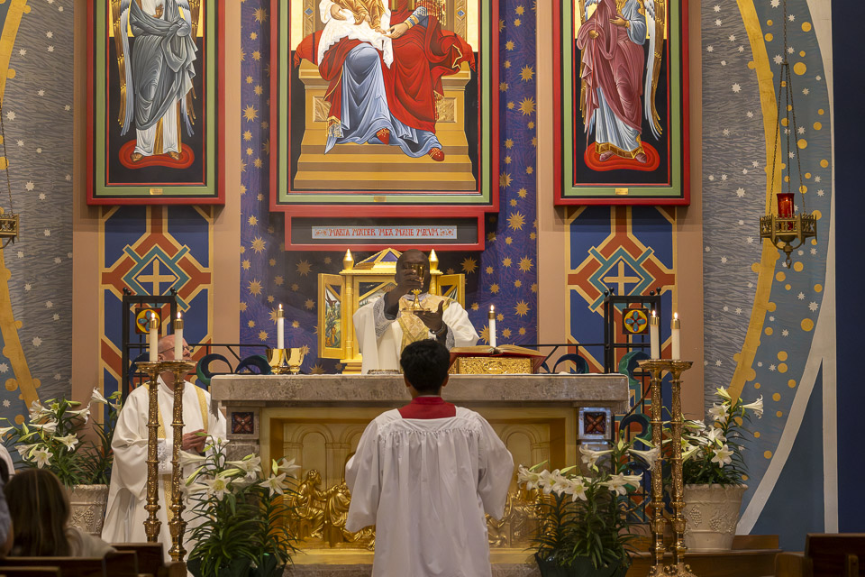 2026-First-Communion (41 of 150).jpg